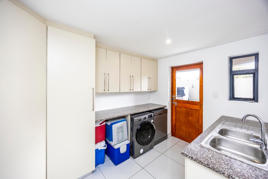 6 Bedroom Property for Sale in Balugha River Estate Eastern Cape